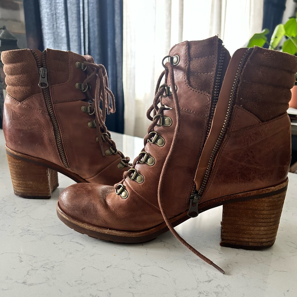 Kork-Ease Leather Boots Size 9 - Picture 3 of 10
